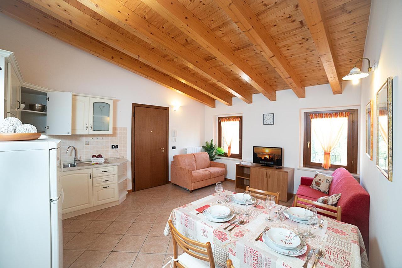 Apartments Eden - Regarda Travel Лацизе Екстериор снимка